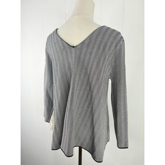 Frnch Herringbone Swing Top Size M/L Black White 3/4 Sleeve - Picture 7 of 8